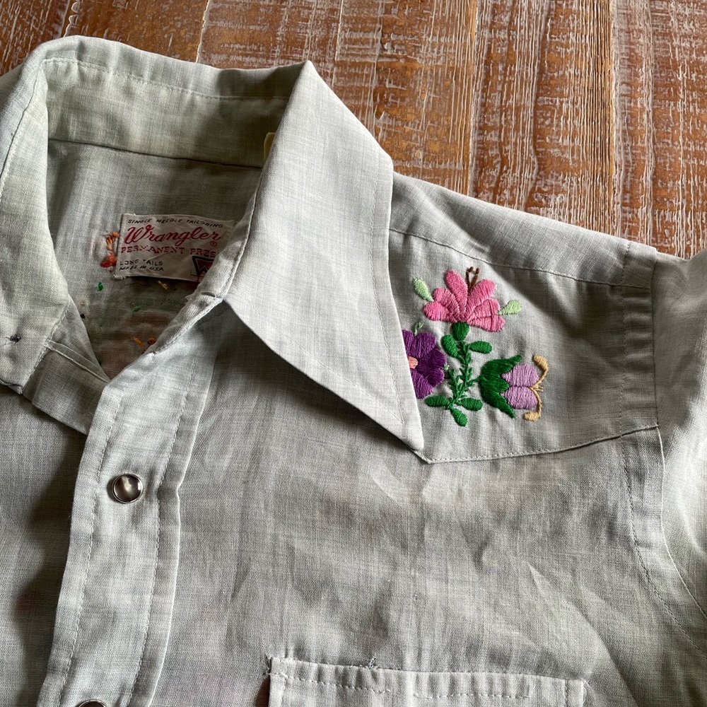 Wrangler permanent press shirt with embroidery - Picture 2 of 16